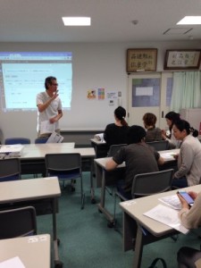 昨年度の総務部の方が講師をしてくださいました!